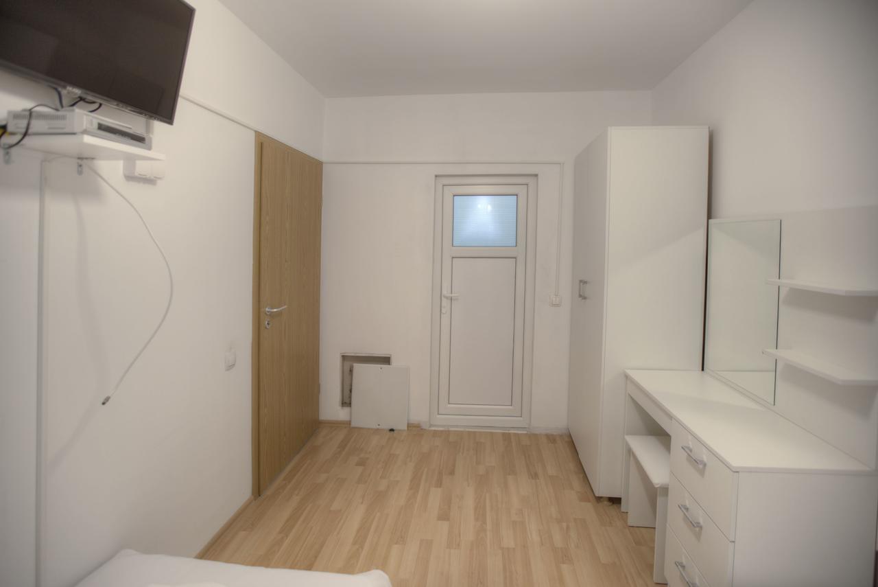 Guest House Prishtine Экстерьер фото