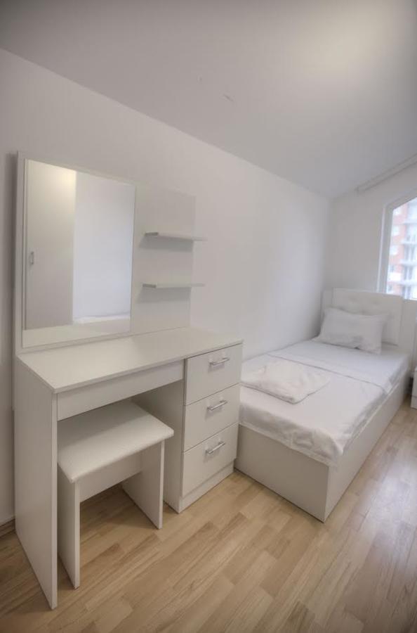 Guest House Prishtine Экстерьер фото